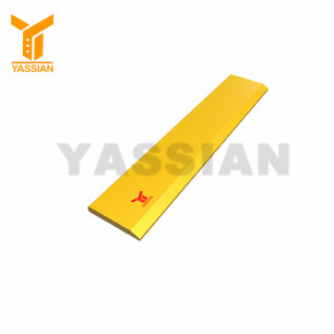 Excavator cutting edge with out holes